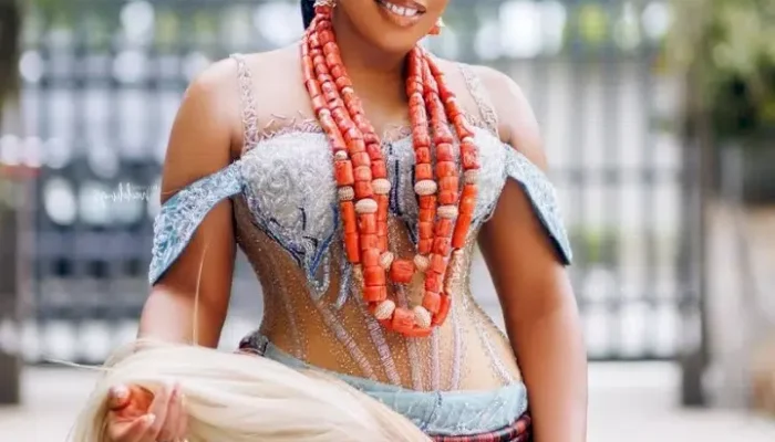 “If you wan smell marriage, attend that of others” – Uche Maduawgu blasts Genevieve over her absence at Rita Dominic’s wedding