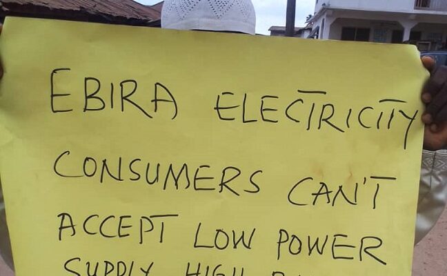 Ebira Stakeholders Led Protest on Zero Power Supply, Over Billing In Kogi Central, Demand AEDC Manager’s Sack – Photos