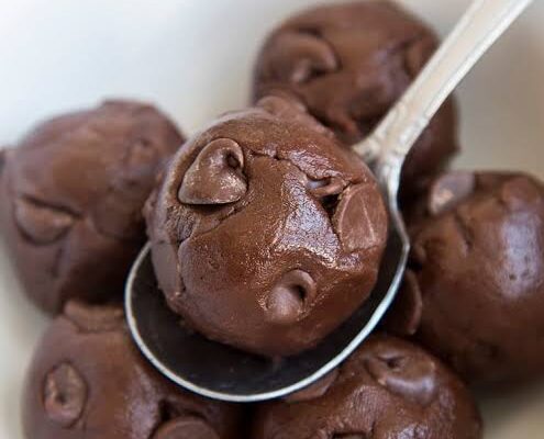 DIY: Chocolate Cookies Recipe For Cookie Dough