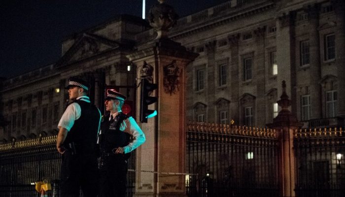 Man Arrested For Crashing Car Into Buckingham Palace Gates, London